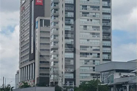 APARTAMENTO PARA LOCAÇÃO | 2 DORMS | 2 BANHEIROS /MOBILIADO | VARANDA | 1 VAGA | LAZER COMPLETO | EM FRENTE AO SHOPPING METRÓPOLE CENTRO – SÃO BERNARDO DO CAMPO/SP