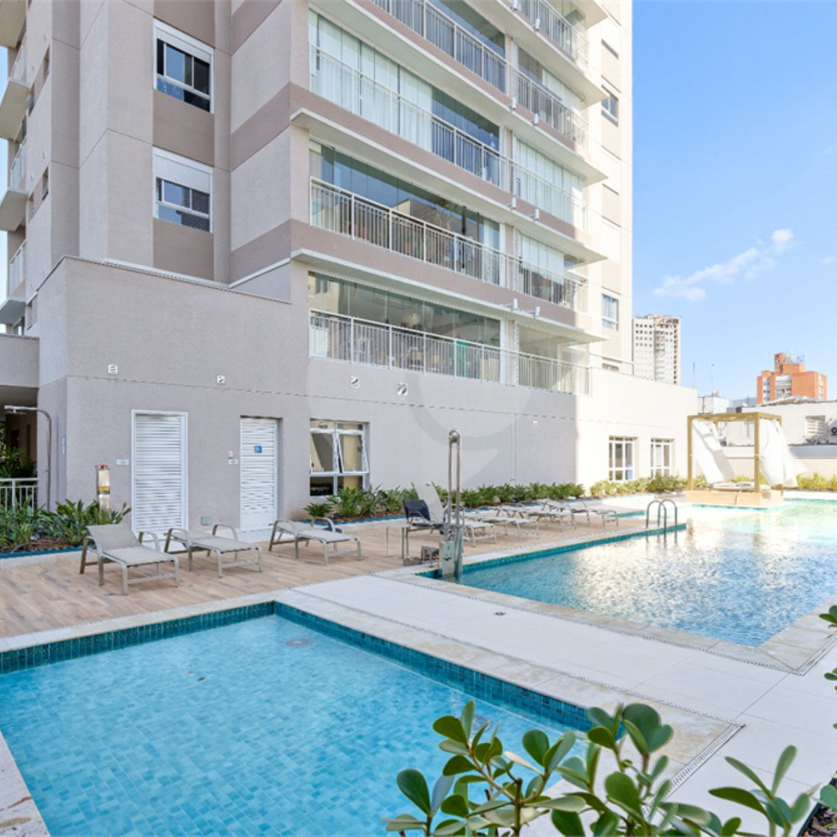 Apartamento à venda com 2 quartos, sendo 1 suíte, em Santo Amaro, São Paulo, SP