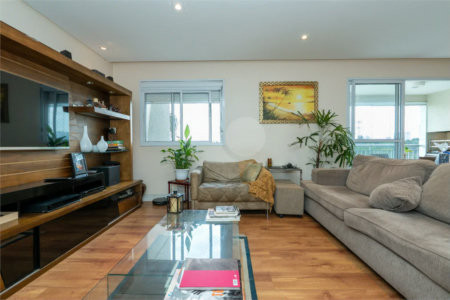 Apartamento à venda com 3 suítes em Chácara Santo Antônio (zona Sul), São Paulo, SP