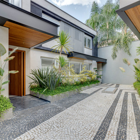 Casa à venda com 4 suítes no condomínio Vila Arese, São Paulo - SP
