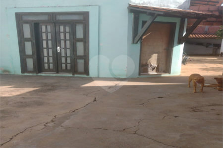 Casa no Jardim Embaré 2 dormitórios 250m@ de terreno