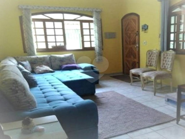 Casa à venda com 3 quartos, sendo 1 suíte,  em Itaquera, São Paulo, SP