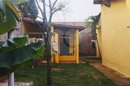 Casa Avarandada à Venda no Belverde – Espaço, Conforto e Contato com a Natureza