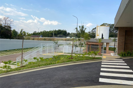 Lindo apartamento no Parque das Oliveiras