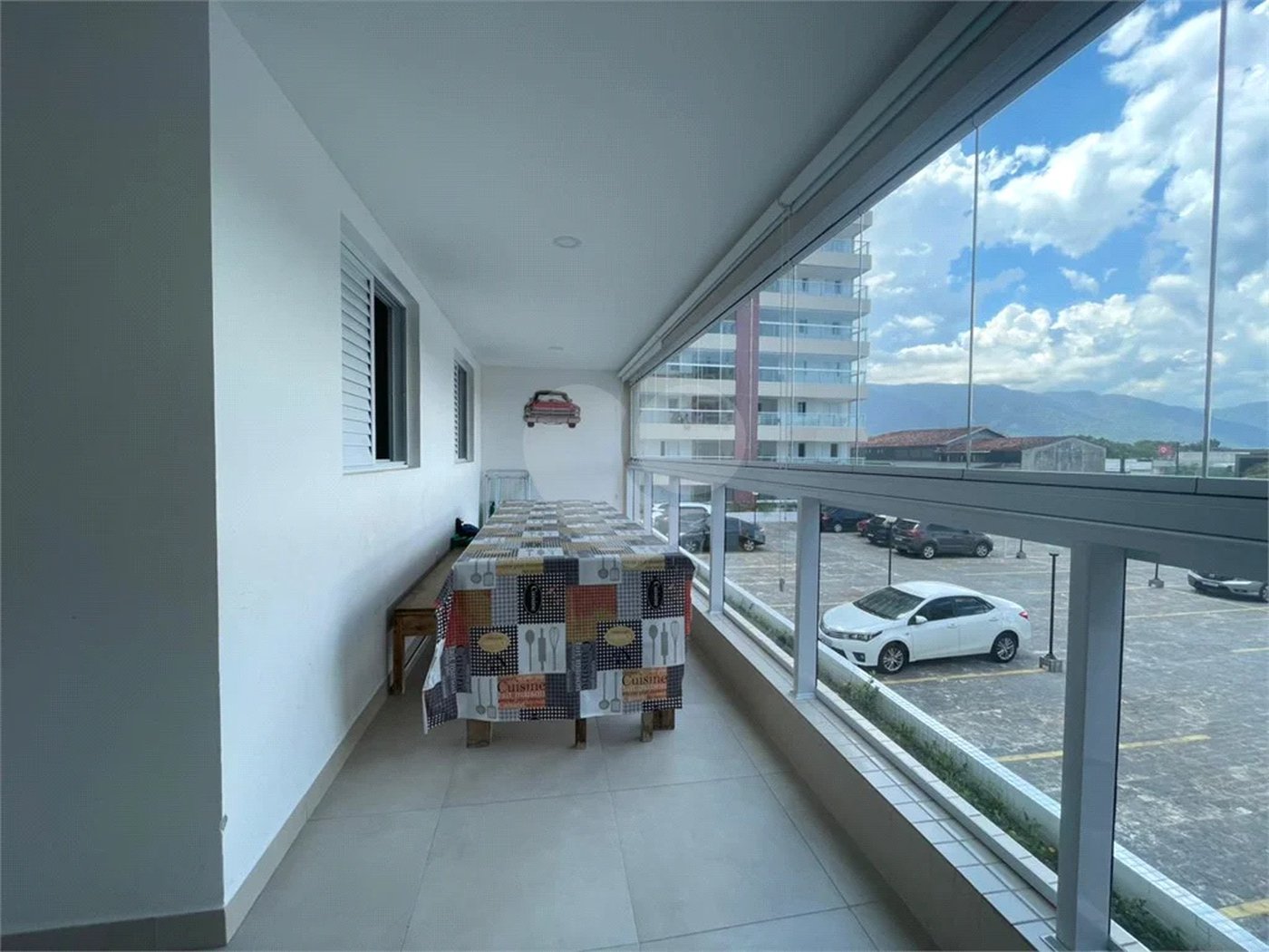 Apartamento para alugar com 2 quartos, sendo 1 suíte, no Centro, Bertioga, SP