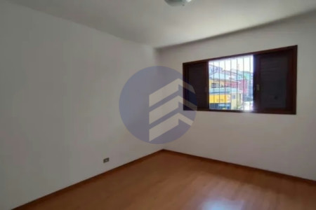 Casa à venda com 3 quartos em Jardim Ester Yolanda, São Paulo - SP
