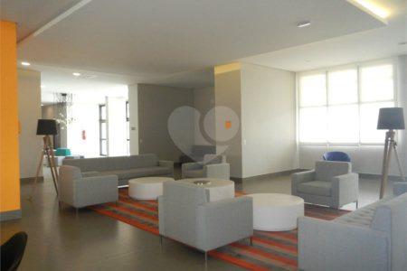 Studio à venda na Aclimação c/33,20m2 úteis - 1 Quarto/1 Vaga - 800m. metrô Ana Rosa/Paraíso