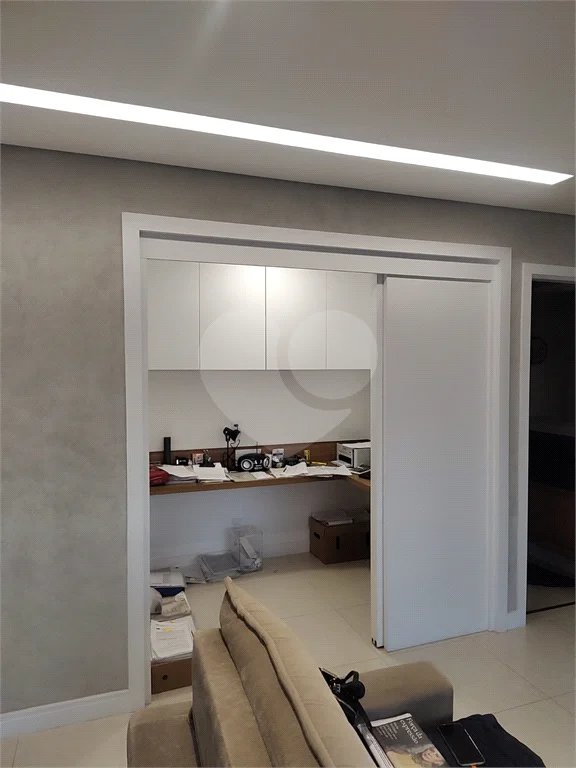 Apartamento à venda com 3 suítes em Vila Pompéia, São Paulo, SP
