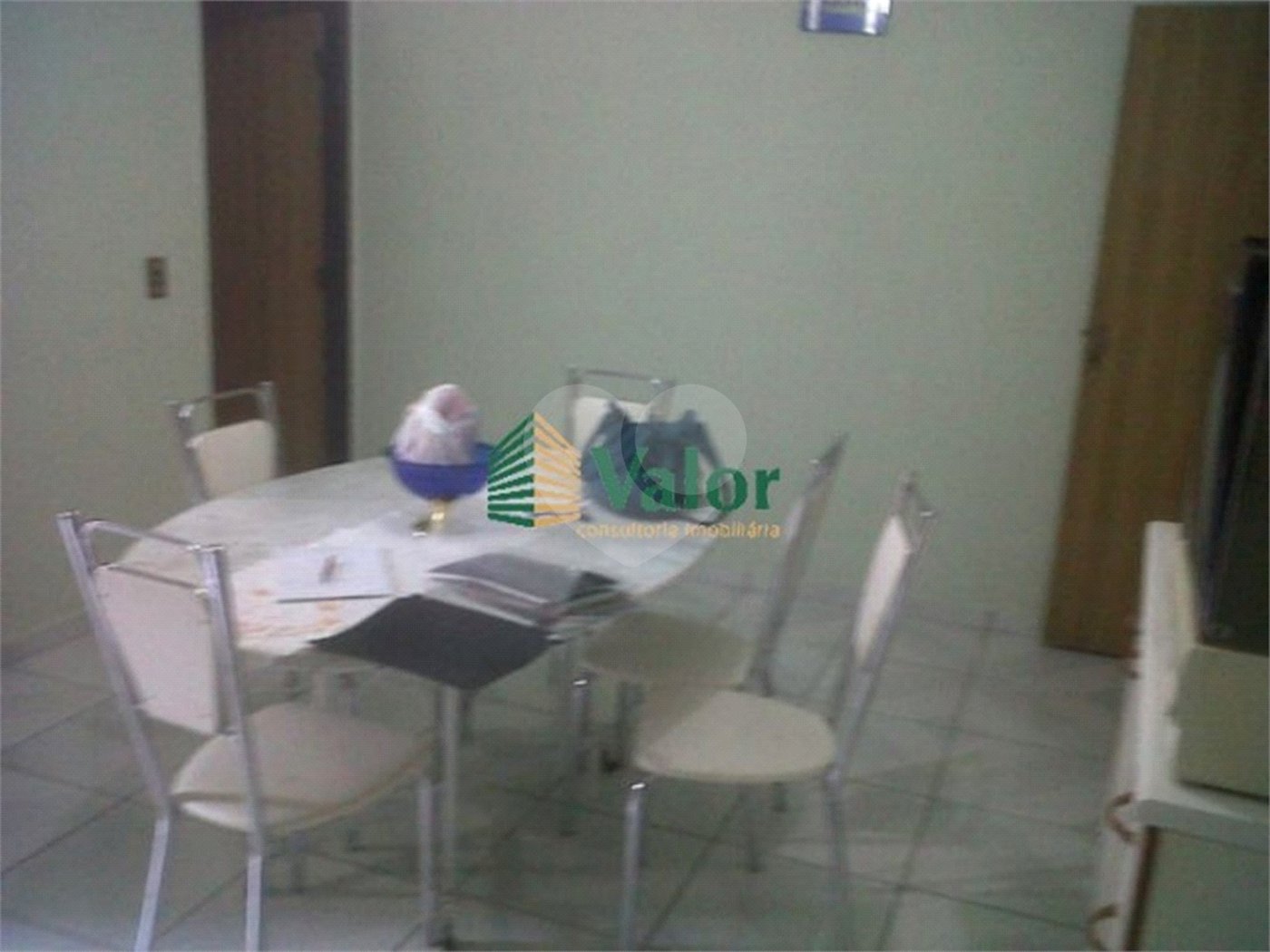 Casa térrea à venda no Jardim Tangará