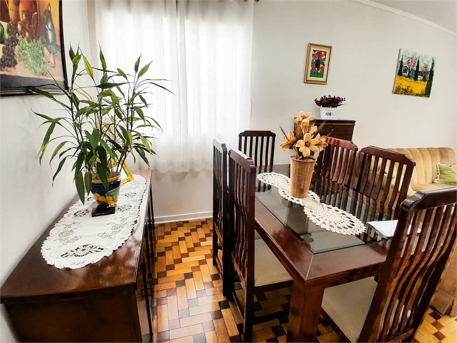 Sobrado à venda com 4 quartos, sendo 2 suítes, em Butantã, São Paulo, SP