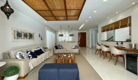 Casa à venda com 5 quartos, sendo 4 suítes, em Riviera de São Lourenço, Bertioga, SP