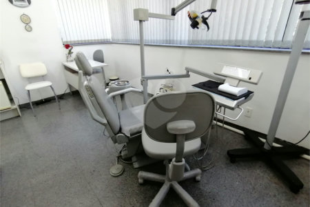 SALA/CONSULTÓRIO ODONTOLÓGICO Região da Paulista, 45m2.
