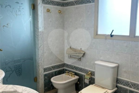 Apartamento à venda com 4 suítes em Santa Cecília, São Paulo, SP