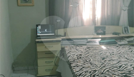 Casa Térrea à venda com 3 quartos, sendo 1 suíte,  em Jardim Nazareth, São José do Rio Preto, SP