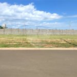 Lote à Venda em São Carlos, no Condomínio Villeneuve I