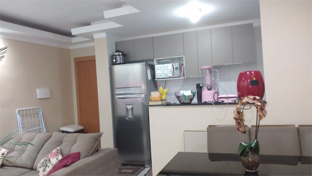 Lindo apartamento no Bosque dos Ipês .