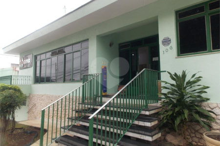 Casa ideal para clinica médica em Atibaia.