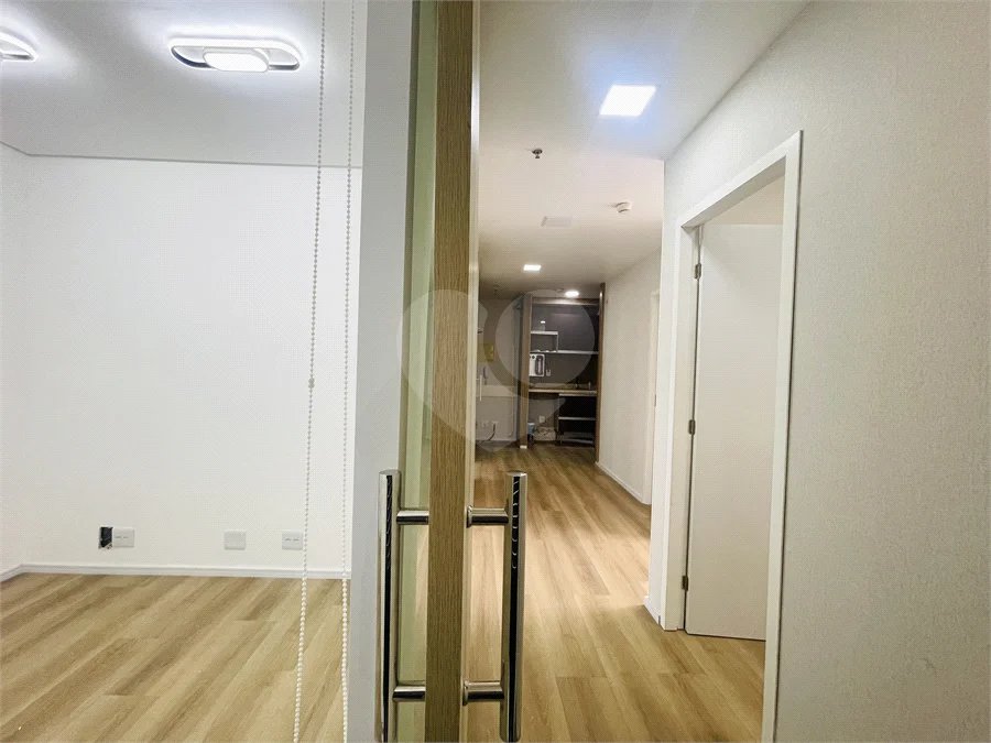 Consultório de 61 m² com 5 ambientes e Varanda no Domo Business!