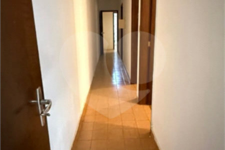 Casa á venda no Centro