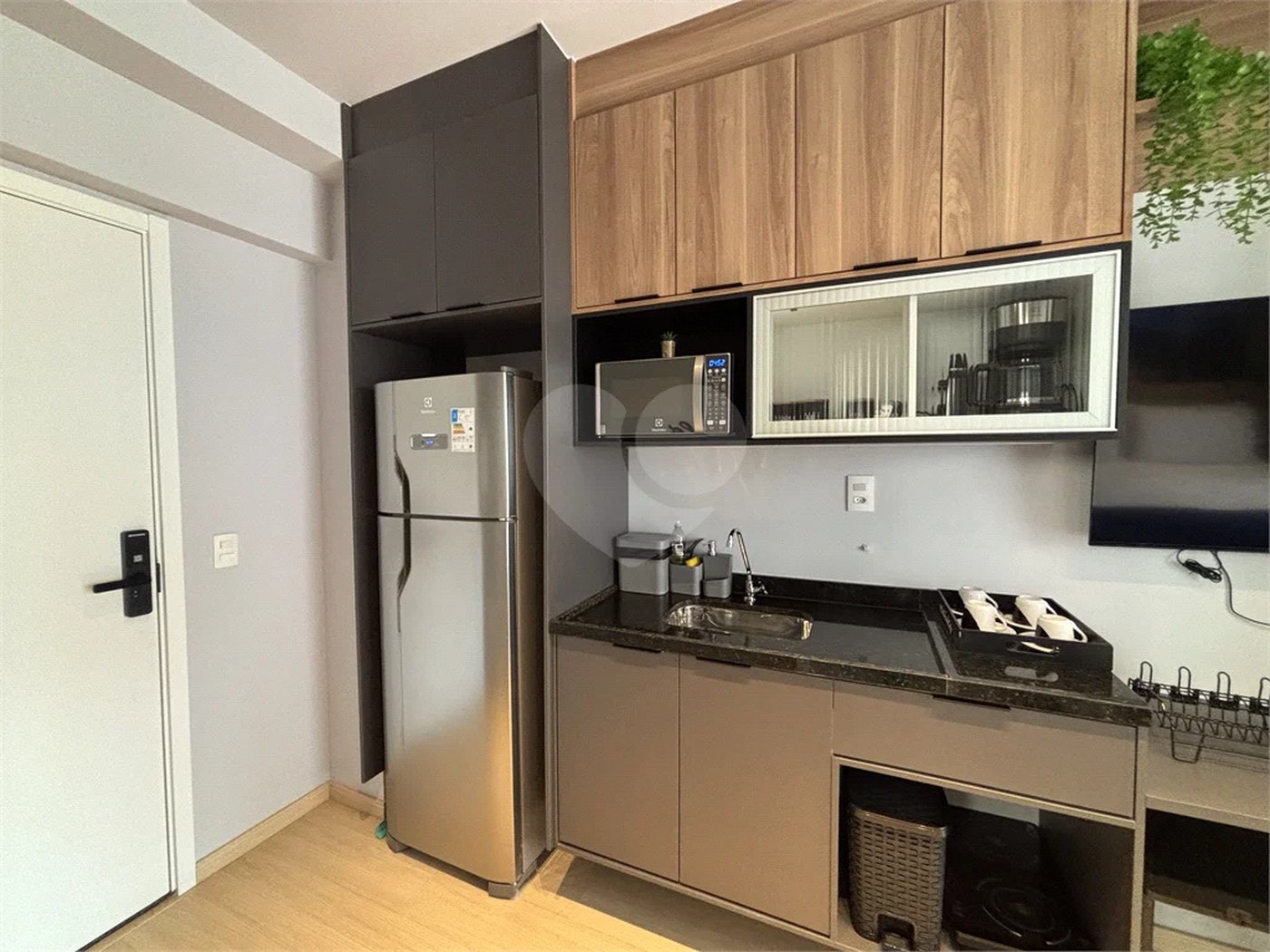 LINDO STUDIO COM 25M² A VENDA NA REGIÃO DA CONSOLAÇÃO!