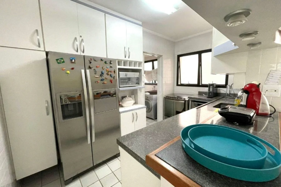 Apartamento à venda com 3 quartos, sendo 1 suíte, em Riviera de São Lourenço, Bertioga, SP