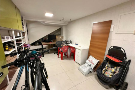 Sobrado com 5 dorm. sendo 2 suites
