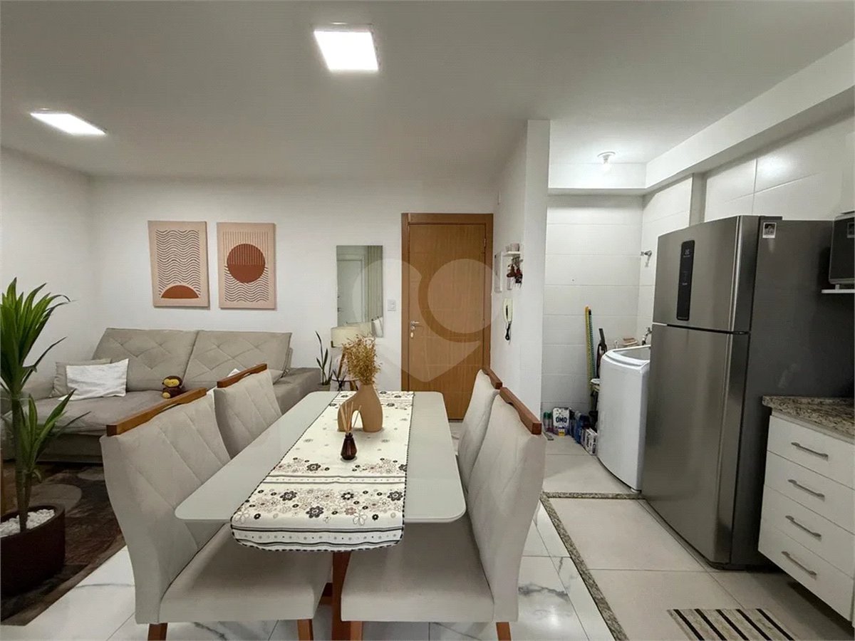 Apartamento à Venda na Vila Maria | 2 Dormitórios | Sacada Grill | Vista Livre | Vaga Coberta + Depósito