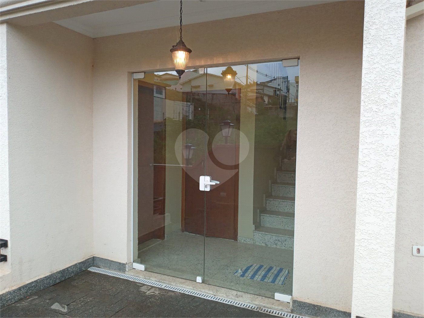 Apartamento para alugar com 2 quartos, sendo 1 suíte, em Jardim Flórida, São Roque, SP