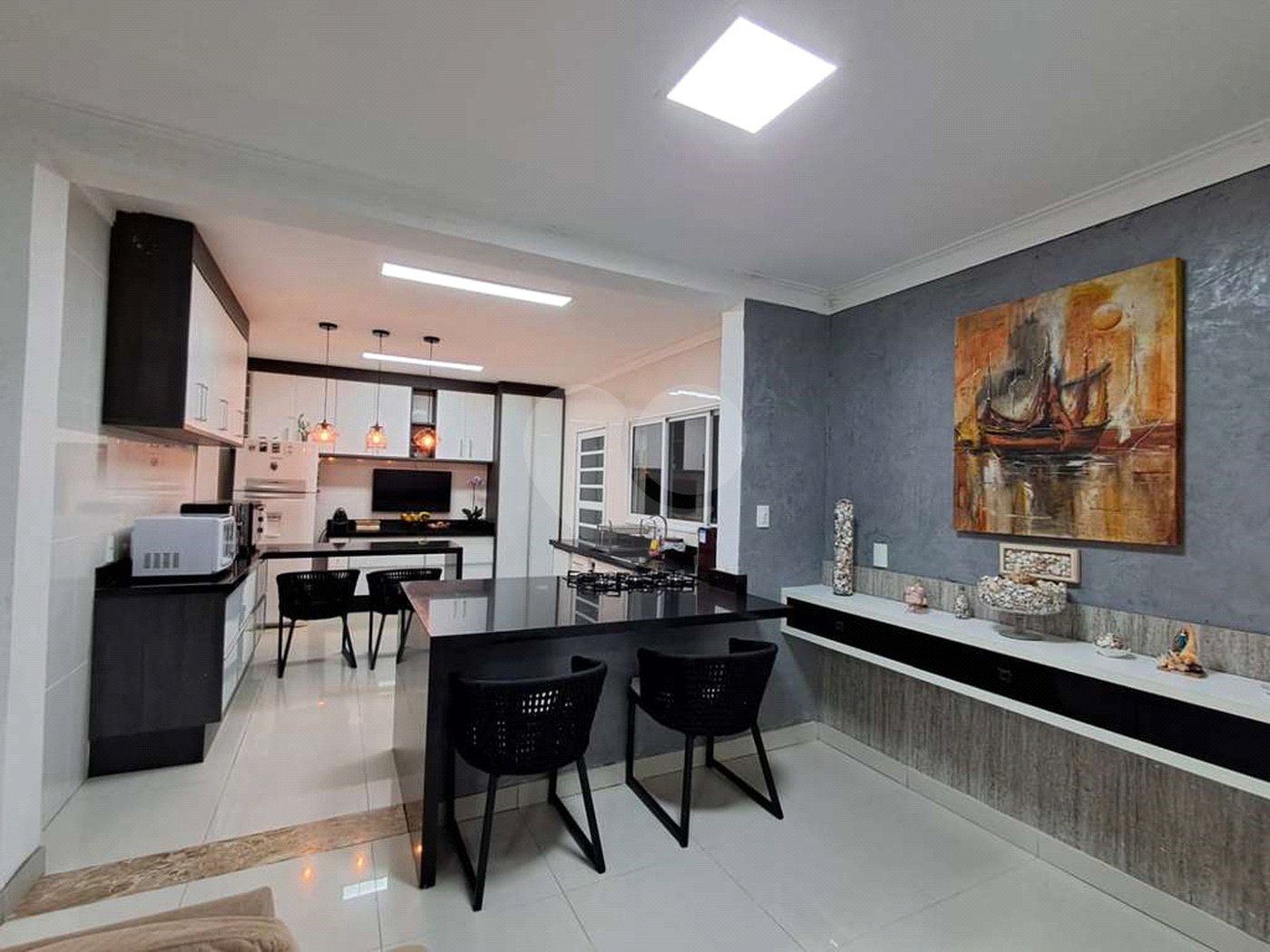 Casa de Alto Padrão à Venda e Locação - Condomínio Vila Verde