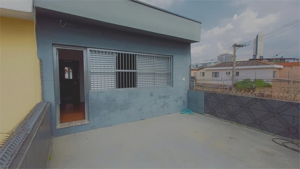 Sobrado à venda com 3 quartos em Bonfim, Osasco, SP