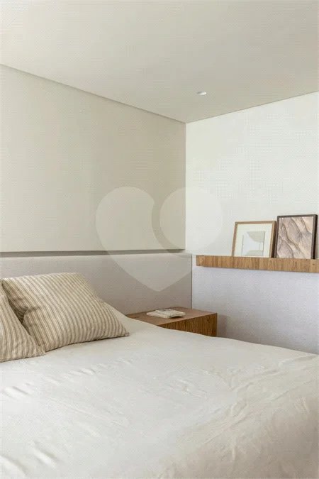 Apartamento à venda com 4 quartos, sendo 3 suítes,  em Itaim Bibi, São Paulo, SP