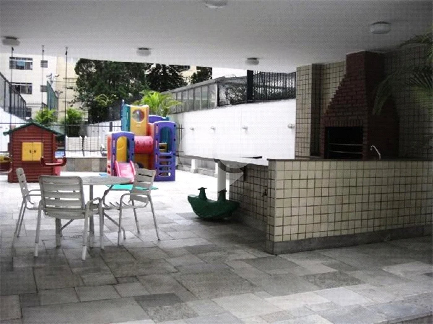 Apartamento em Higienópolis com 3 quartos, 3 suítes, 2 vagas, 277 m² de área útil