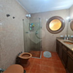Casa à venda com 3 quartos, sendo 1 suíte, em Interlagos, São Paulo, SP