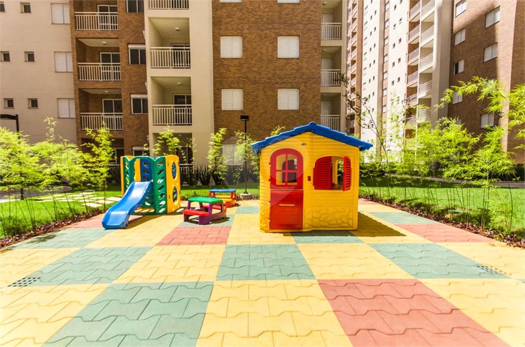 Apartamento à venda com 2 quartos, sendo 1 suíte, em Jardim Flor da Montanha, Guarulhos, SP