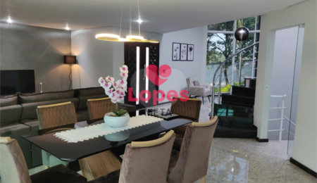 Casa à venda com 3 suítes no condomínio Jaridim Coleginho, Jacareí - SP