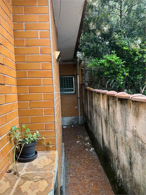 Terreno à venda com 4 quartos em Jardim Odete, São Paulo, SP