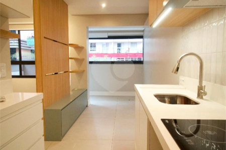 STUDIO EM PINHEIROS - RUA ALVES GUIMARÃES - EXCELENTE PARA INVESTIDORES