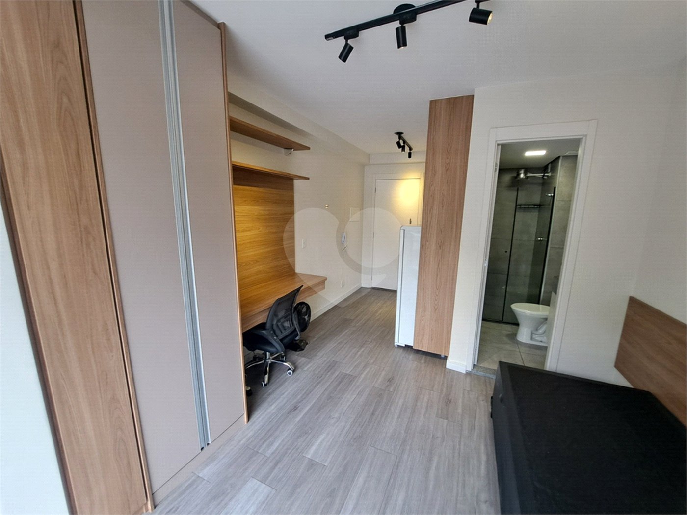 Studio de 24m2 à venda e para locação mobiliado na Vila Clementino