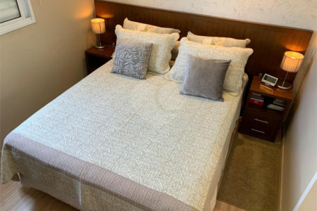 Apartamento de 70m2 com 3 dorms, 2 banheiros, 1 suíte, 1 vaga. Estuda permuta.