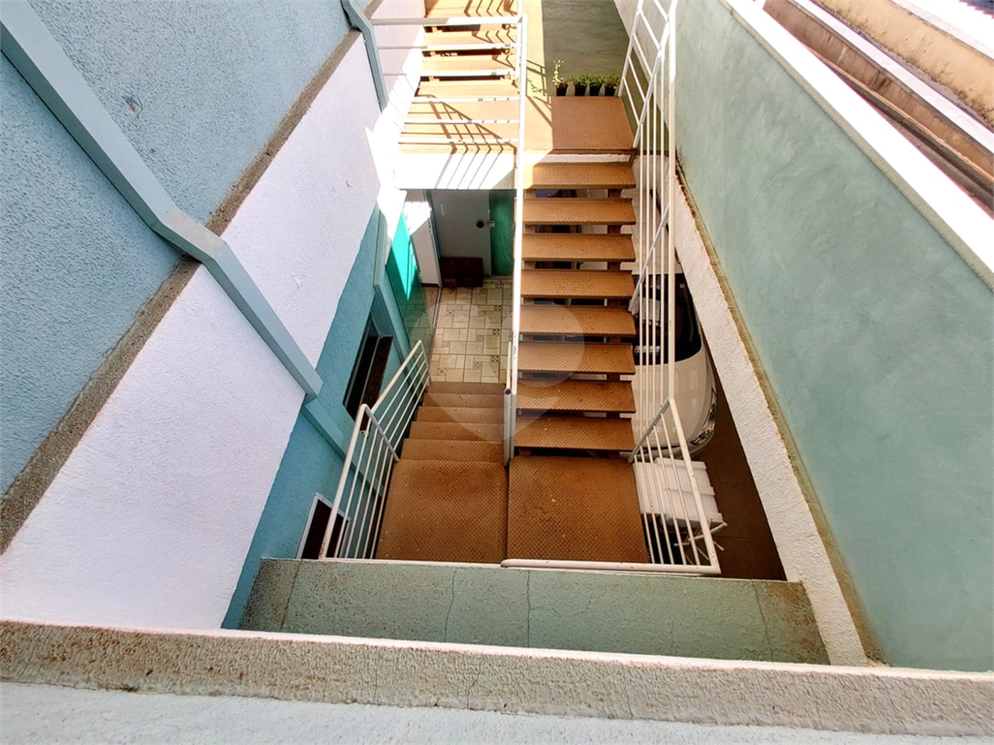 Casa residencial com ponto comercial a venda no Centro