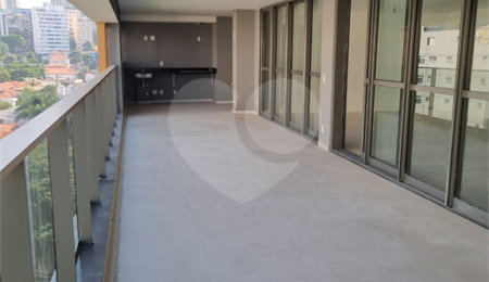 Apartamento à venda com 4 quartos, sendo 3 suítes,  em Perdizes, São Paulo, SP