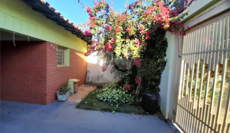 Casa à venda com 4 quartos em Vila Brasília, São Carlos, SP