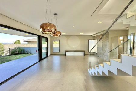 Casa á venda - Granja Viana