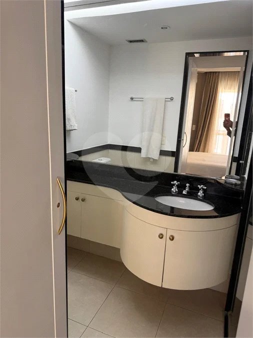 Duplex á venda - Itaim Bibi