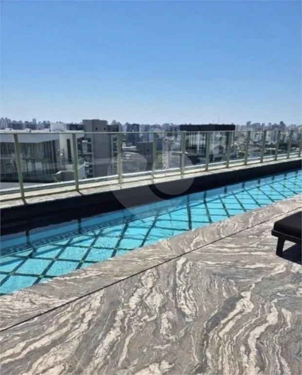 Studio Mobiliado em Moema | 29m² Pronto para Morar ou Investir