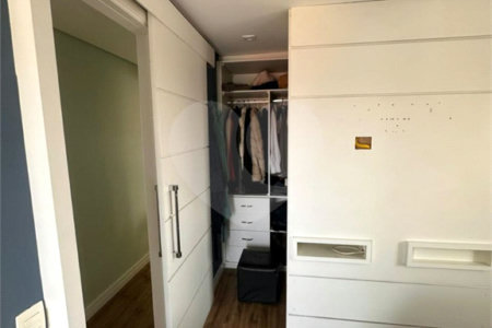 Apartamento á venda MOBILIADO com 128m², 3 suítes, 2 vagas, no centro de Santo André