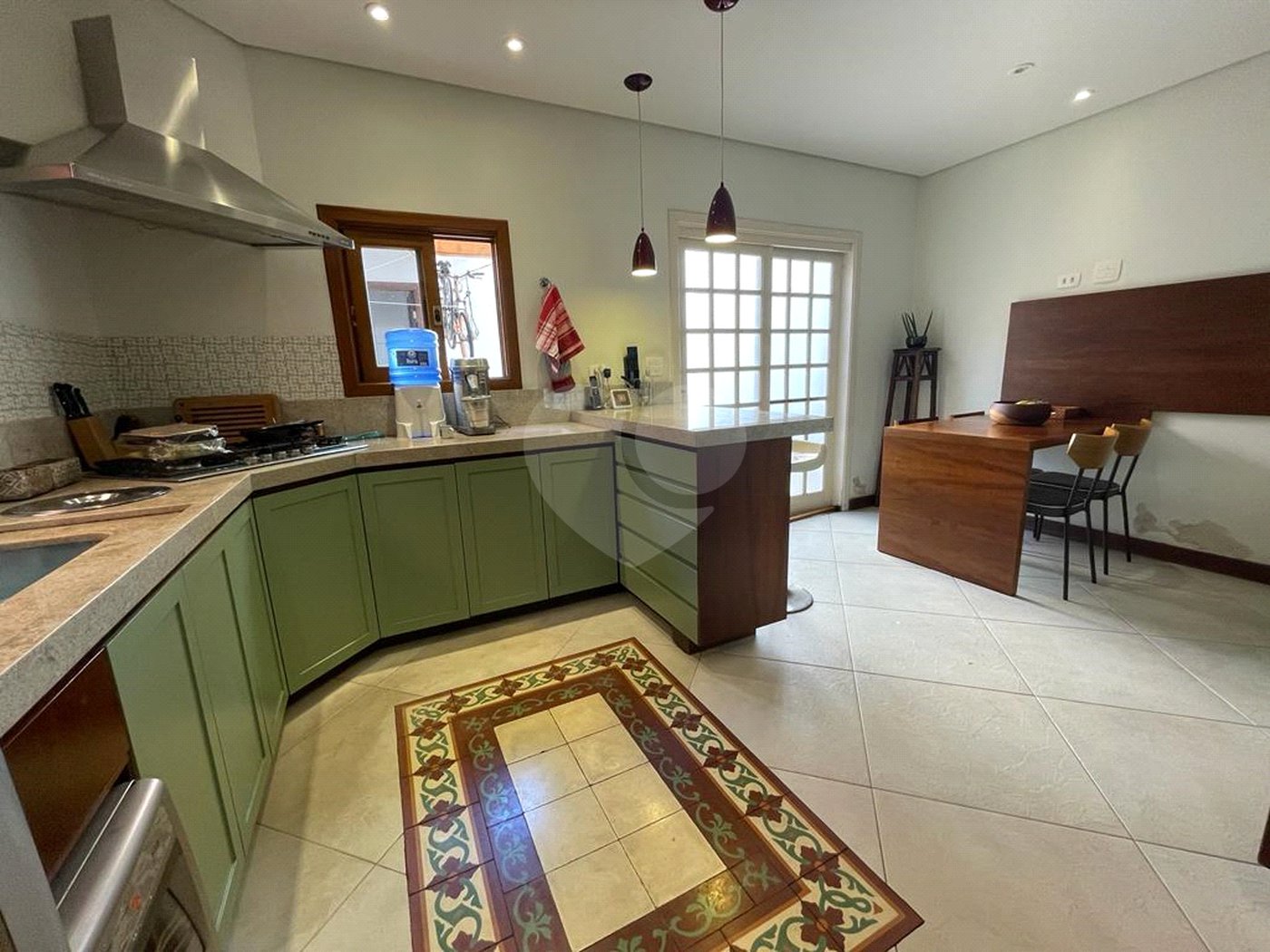 3 quartos 1 suíte 167m² área útil 2 vagas