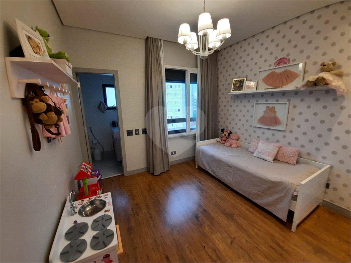 Apartamento de 257m² a venda em Moema, reformado, 4 dorms, 3 suítes, fora de rota,, 4 vagas