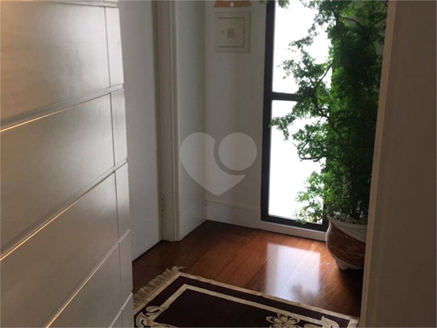 Apartamento para venda Alto de Santana com 220 m² de área primativa.