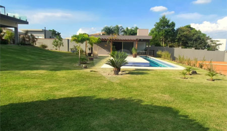 Casa à venda com 4 suítes no condomínio Morada dos Pássaros, Rio das Pedras - SP